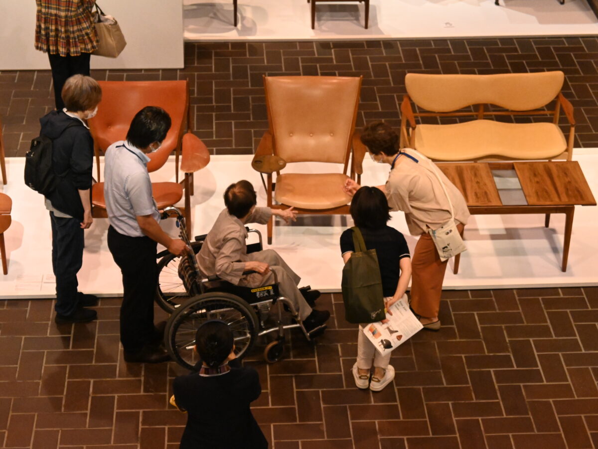 “Finn Juhl and Danish Chairs” held by the Tokyo Metropolitan Art Museum (2022) Orange Café - Exploring the Museum with Tobira: The World of Danish Furniture